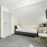 Penzion Neos 3*