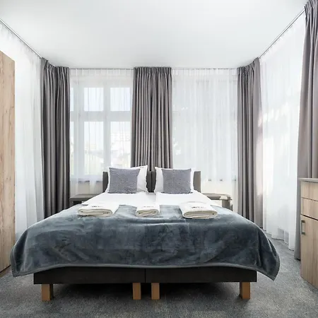 Neos Guest house *